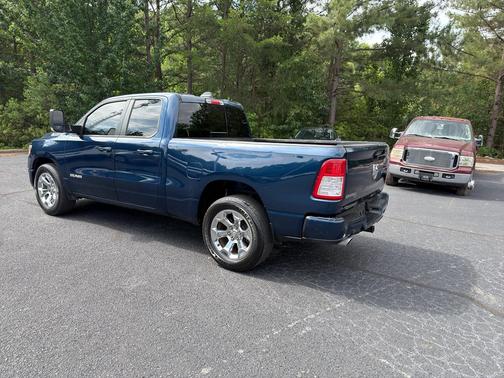 Patriot Blue Pearlcoat 2019 RAM 1500 Big Horn