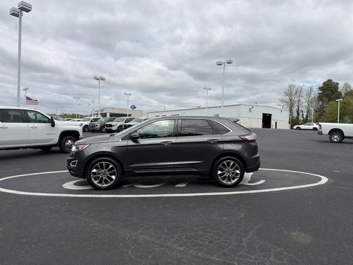 Magnetic Metallic 2017 Ford Edge Titanium
