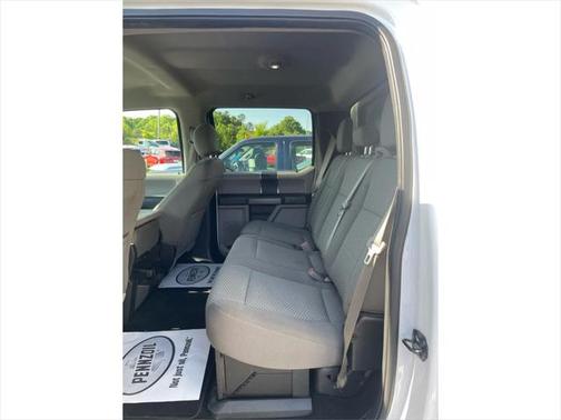 Oxford White 2017 Ford F-250 XLT