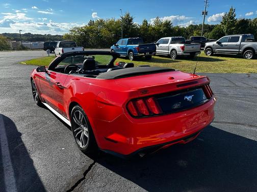 2016 Ford Mustang EcoBoost Premium