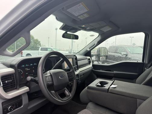 Oxford White 2026 Ford F-350 XLT
