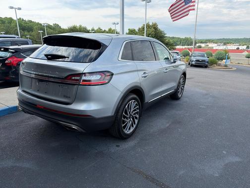 Silver Radiance 2020 Lincoln Nautilus Reserve