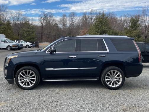 2019 Cadillac Escalade Luxury