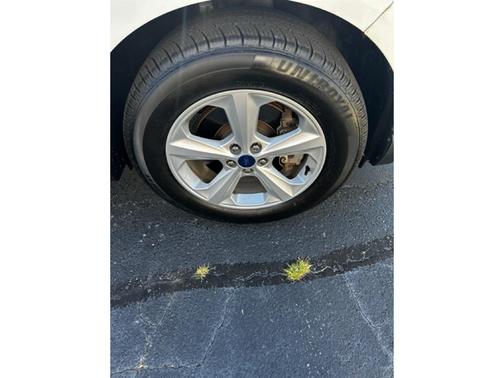2016 Ford Edge SE