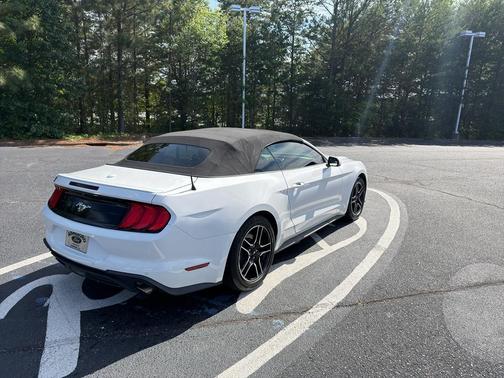 Oxford White 2020 Ford Mustang EcoBoost Premium
