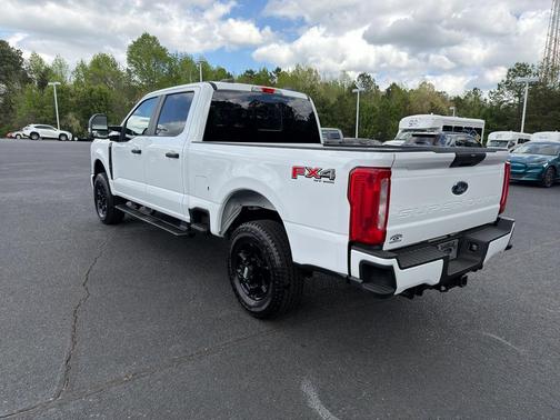 Oxford White 2026 Ford F-250 XL