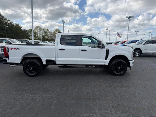 Oxford White 2026 Ford F-250 XL