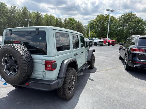 Earl Clearcoat 2023 Jeep Wrangler 4xe Rubicon