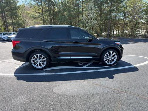 2021 Ford Explorer Platinum