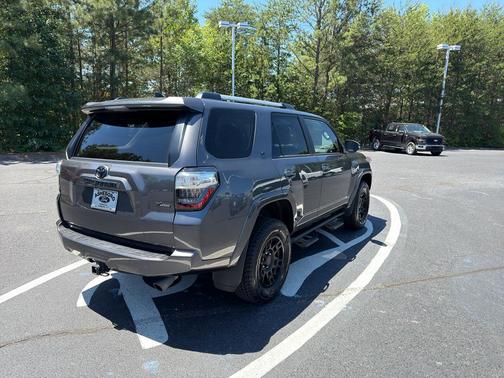 Magnetic Gray Metallic 2021 Toyota 4Runner SR5 Premium