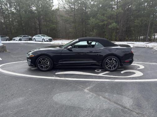 2020 Ford Mustang EcoBoost Premium