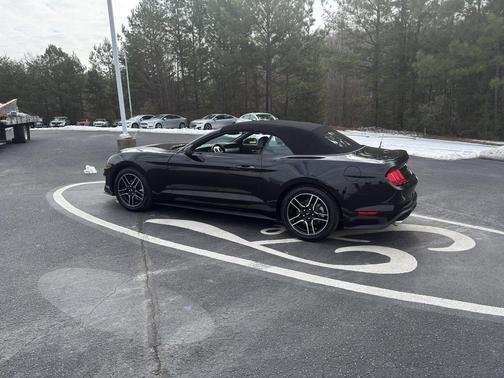 2020 Ford Mustang EcoBoost Premium