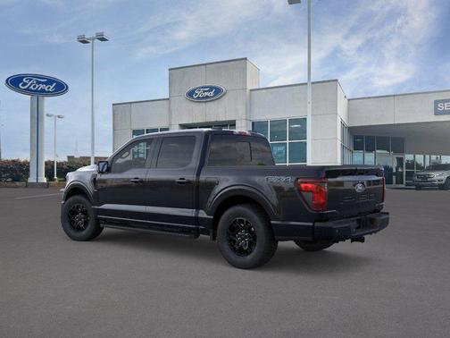Agate Black Metallic 2026 Ford F-150 XLT