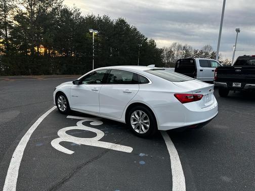 2023 Chevrolet Malibu FWD 1LT