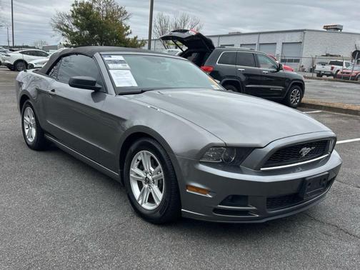 2014 Ford Mustang V6