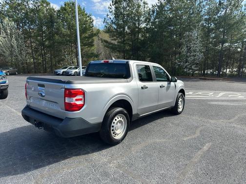 2022 Ford Maverick XL
