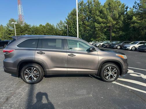 Predawn Gray Mica 2016 Toyota Highlander XLE