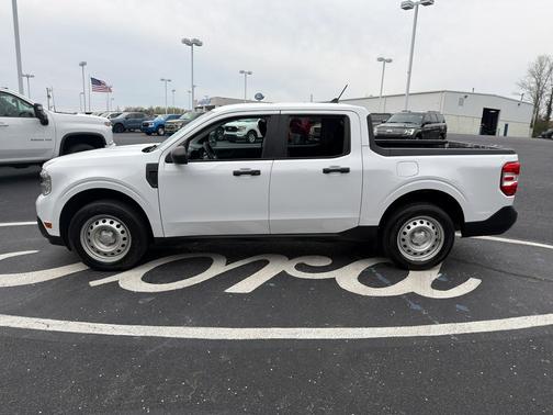 Oxford White 2022 Ford Maverick XL