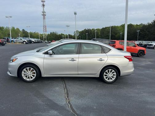 Brilliant Silver Metallic 2019 Nissan Sentra SV