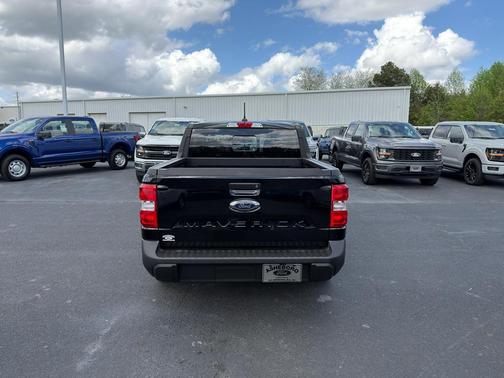 Shadow Black 2022 Ford Maverick XL