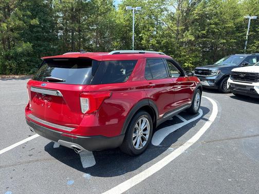 Rapid Red Metallic Tinted Clearcoat 2021 Ford Explorer Limited