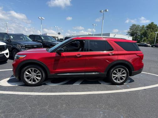 Rapid Red Metallic Tinted Clearcoat 2021 Ford Explorer Limited
