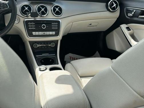 2018 Mercedes-Benz GLA 250 Base