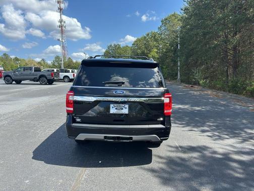 Agate Black Metallic 2019 Ford Expedition XLT