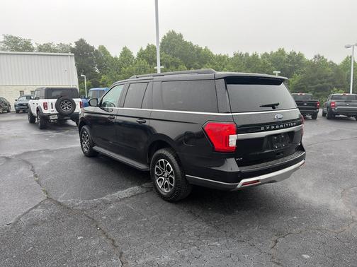 Agate Black Metallic 2024 Ford Expedition Max XLT