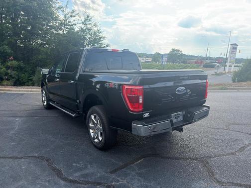 Agate Black Metallic 2023 Ford F-150 XLT