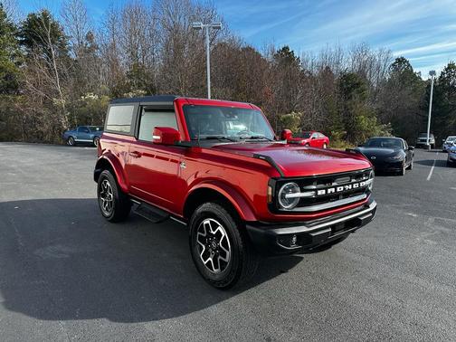 2023 Ford Bronco Outer Banks