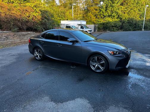 2018 Lexus IS 300 Base