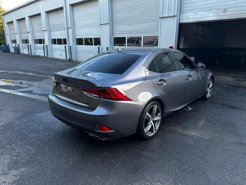 2018 Lexus IS 300 Base