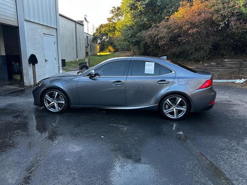 2018 Lexus IS 300 Base