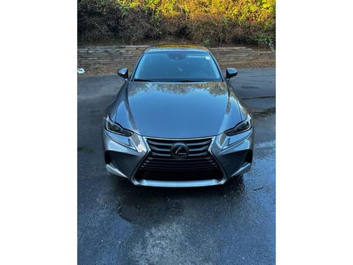 2018 Lexus IS 300 Base