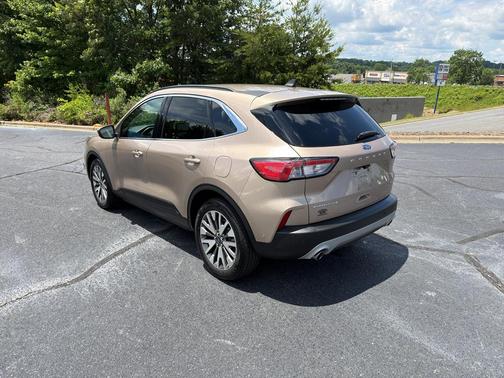 Desert Gold Metallic 2021 Ford Escape Titanium