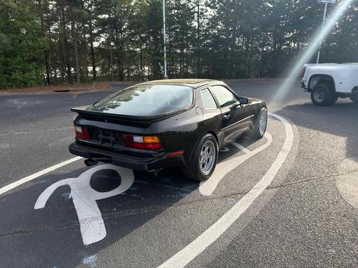 1988 Porsche 944 Base