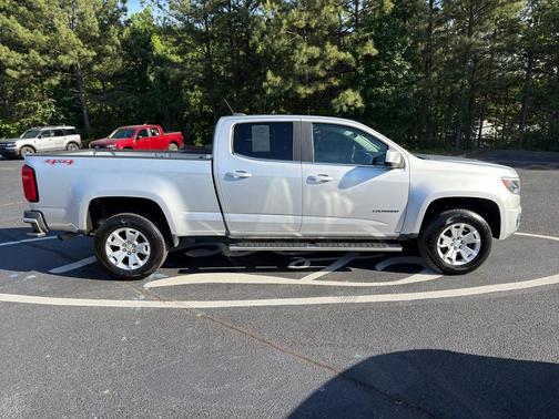 Silver Ice Metallic 2019 Chevrolet Colorado LT