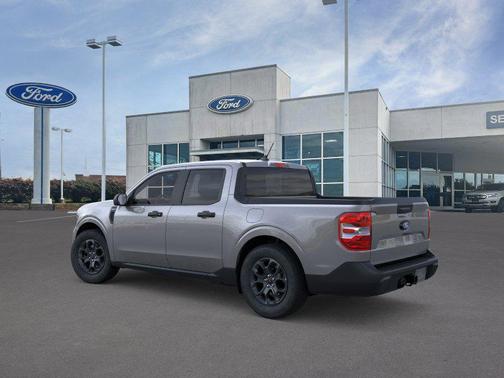 Carbonized Gray Metallic 2026 Ford Maverick XLT