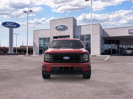 Ruby Red Metallic Tinted Clearcoat 2026 Ford F-150 XLT