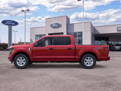Ruby Red Metallic Tinted Clearcoat 2026 Ford F-150 XLT
