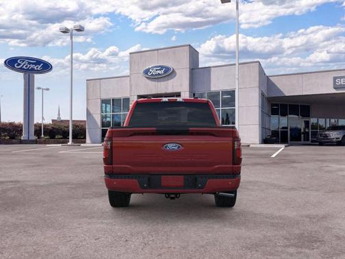 Ruby Red Metallic Tinted Clearcoat 2026 Ford F-150 XLT