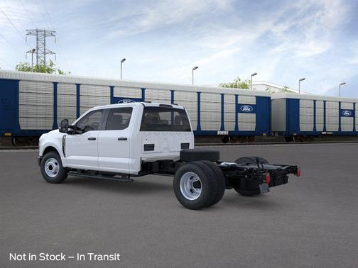 Oxford White 2026 Ford F-350 XL