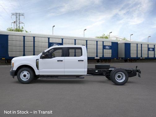 Oxford White 2026 Ford F-350 XL