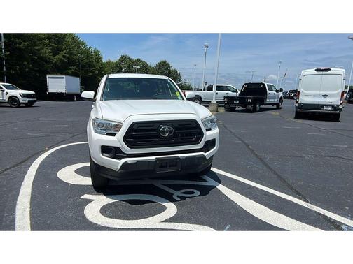 2018 Toyota Tacoma SR