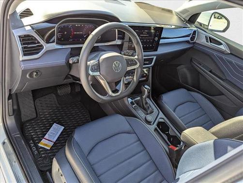 2025 Volkswagen Taos 1.5T SEL