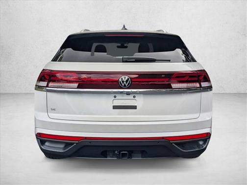 opal white pearl 2026 Volkswagen Atlas Cross Sport 2.0T SE w/Technology