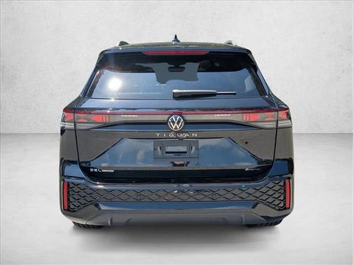 deep black pearl 2026 Volkswagen Tiguan 2.0T SEL R-Line 4MOTION