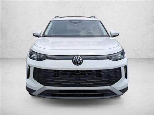 Pure White 2026 Volkswagen Tiguan 2.0T SE 4MOTION