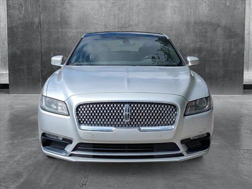 2018 Lincoln Continental Select